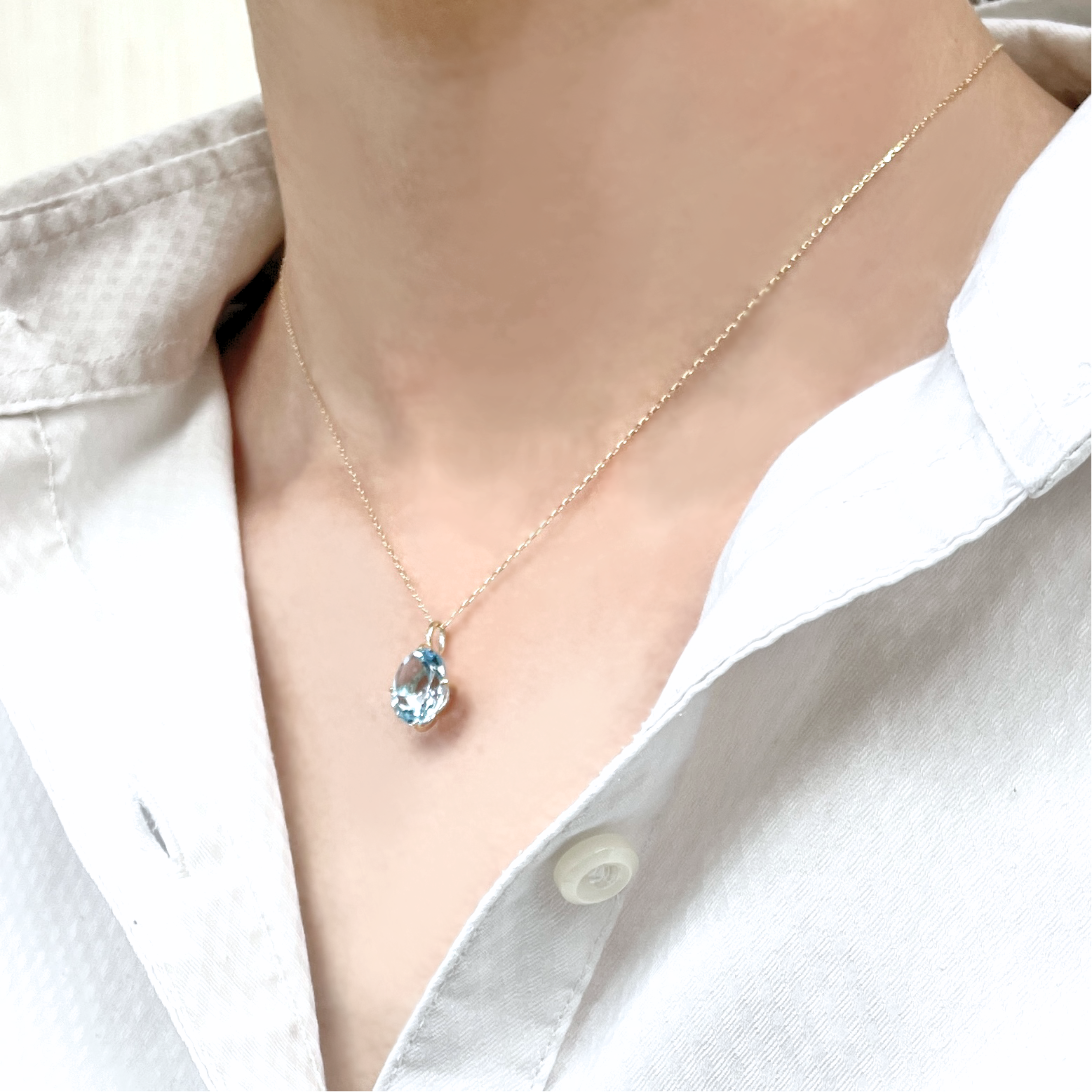 K10イエローゴールド　ブルートパーズ　ネックレス